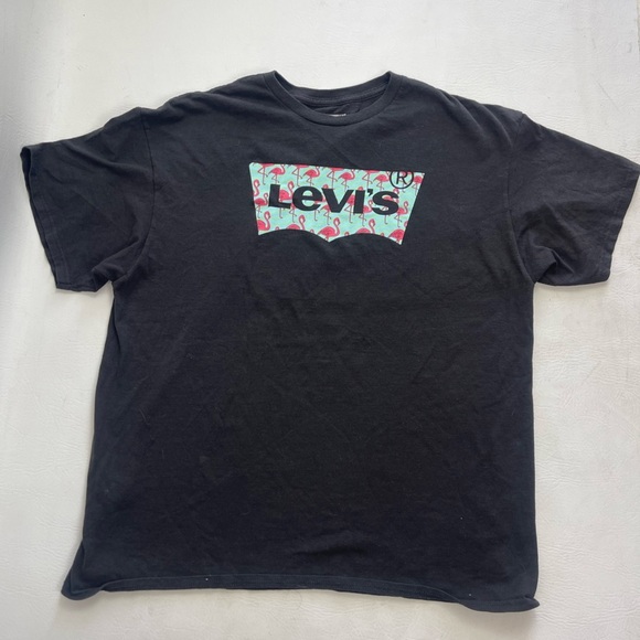 Levi’s T-shirt, Men, Size XL Pink Flamingo Graphic Unisex Crewneck T-shirt - Picture 1 of 7